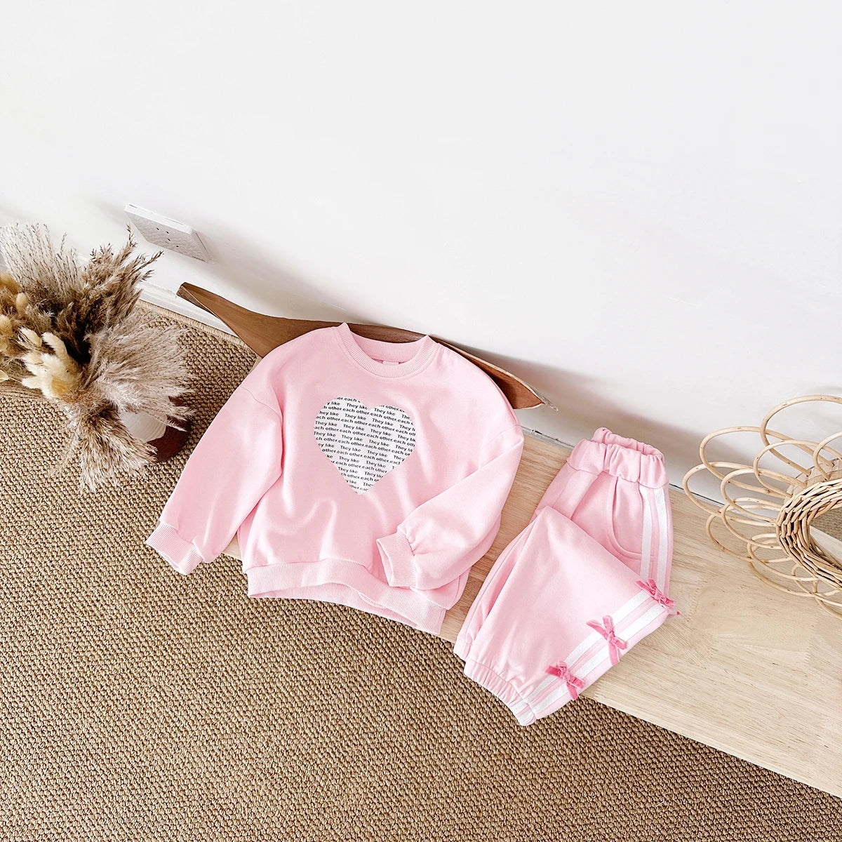 Baby Girl Clothes Toddler Sets Cotton Love Sweatshirt Long Sleeve Top+Bow Pants Spring Newborn Kids Clothing Infant Outfit Suits