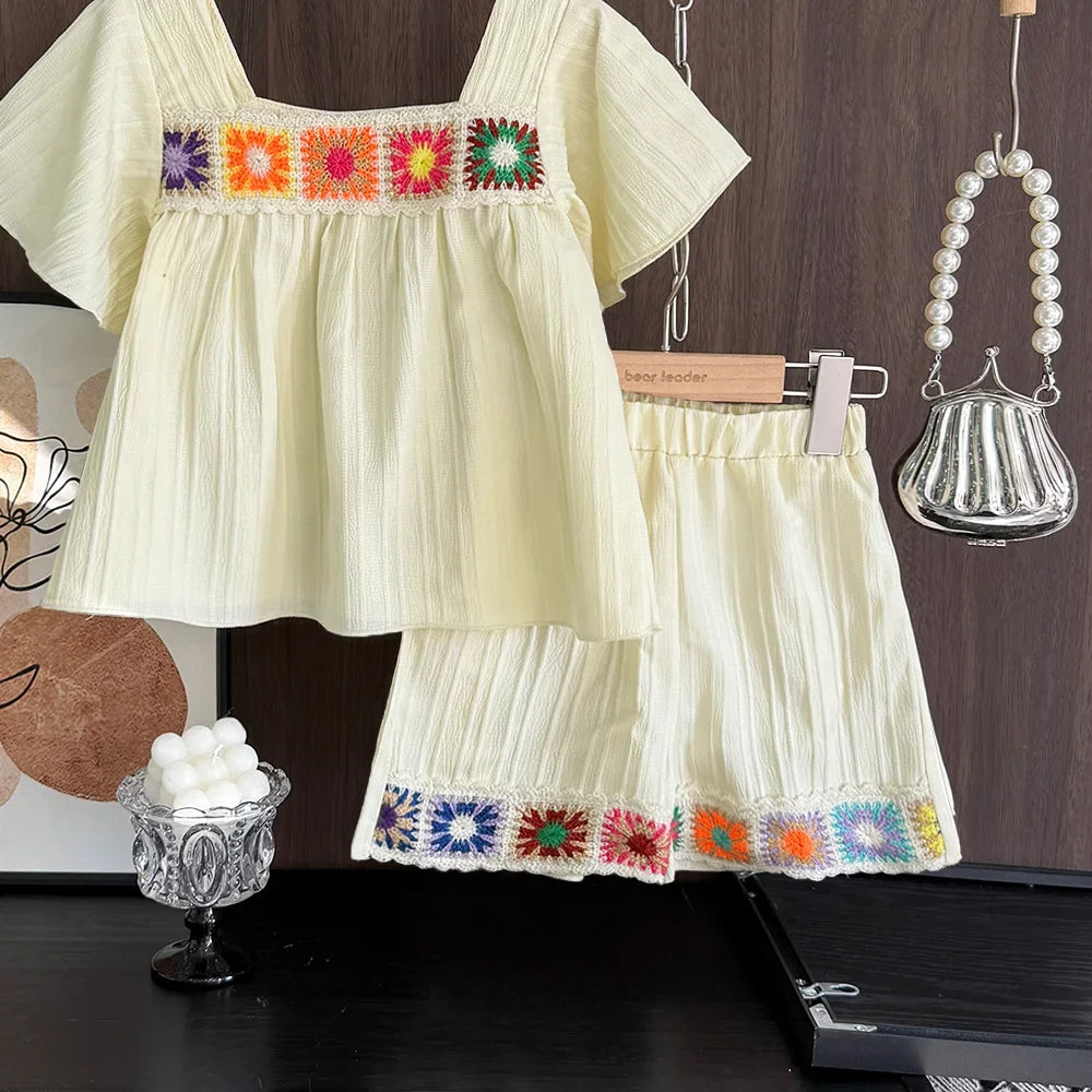 Bear Leader Girls Suit Summer Beige Short Sleeved Colorful Sunflower Print Top + Pants Two-piece Set Sweet Children's Clothing