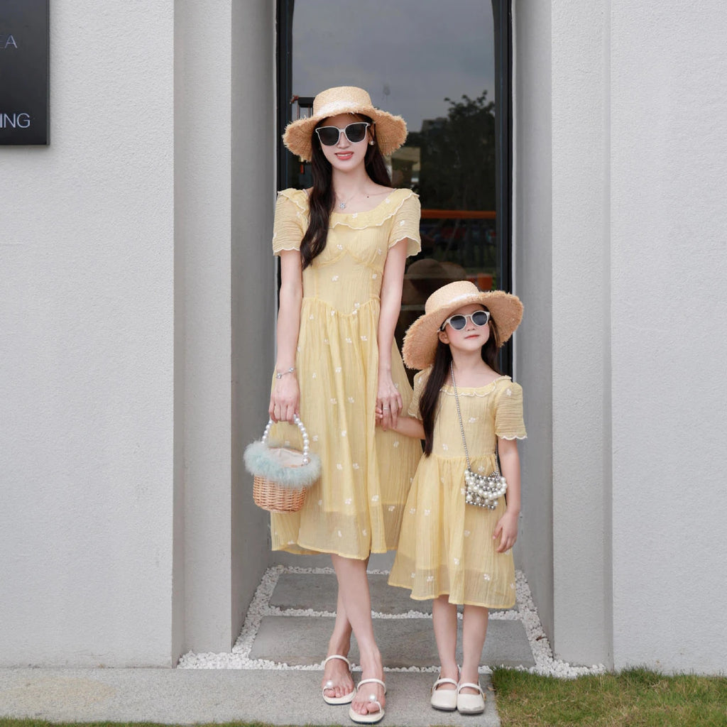 Mother and Daughter Matching Summer Dress Mom and Baby Girls Same Clothes Mommy and Me Short Sleeve Elegant Dresses for Women