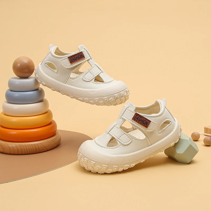 Baby Boys Girls Sporty Sandals 2026 New Summer Toddler Toes Capped Sandals Non-slip Simple Chic Versatile Outdoor Play Barefoot