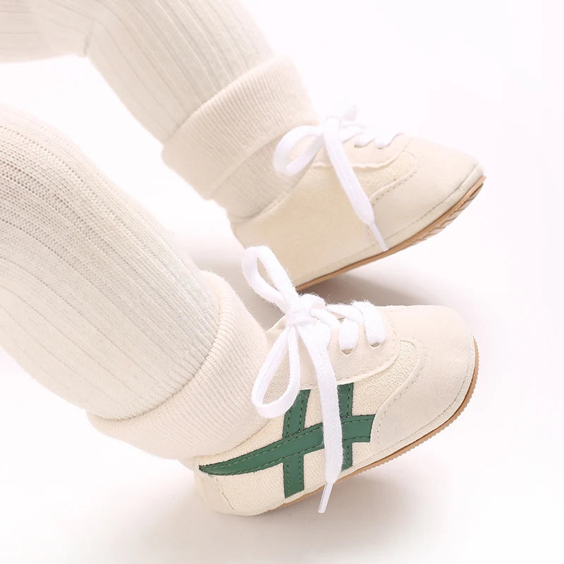 Zapatos de bebé de primavera y otoño para niños y niñas de 0 a 1 año, zapatos y calcetines que no se caen, suela suave antideslizante, zapatillas de 6 a 12 meses