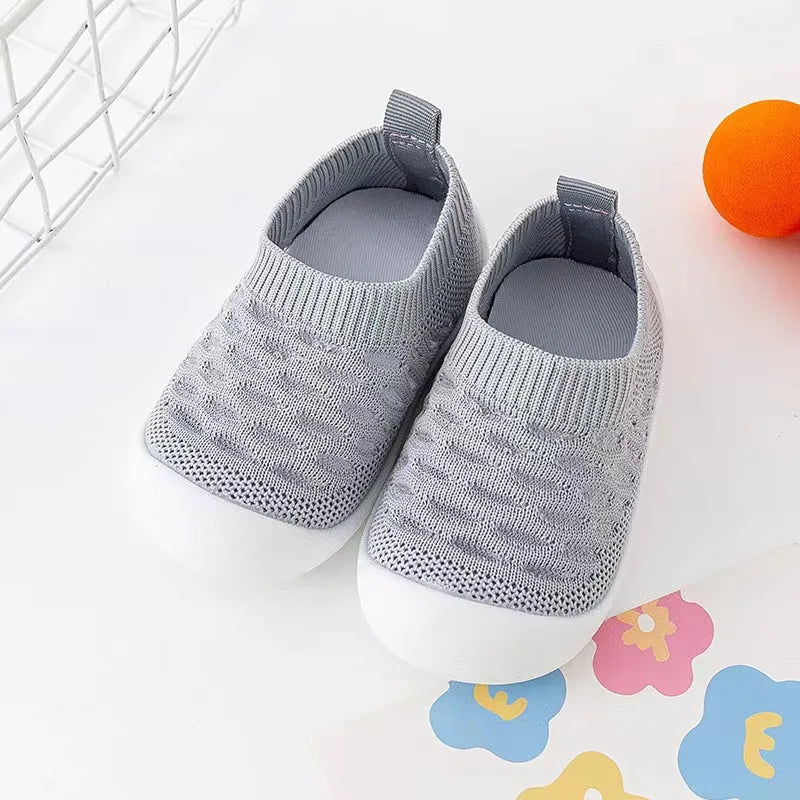 Baby Shoes Anti-slip Breathable Infant Crib Floor Socks with Rubber Sole for Children Girls Boys Mesh Shoes Soft Bottom Slippers