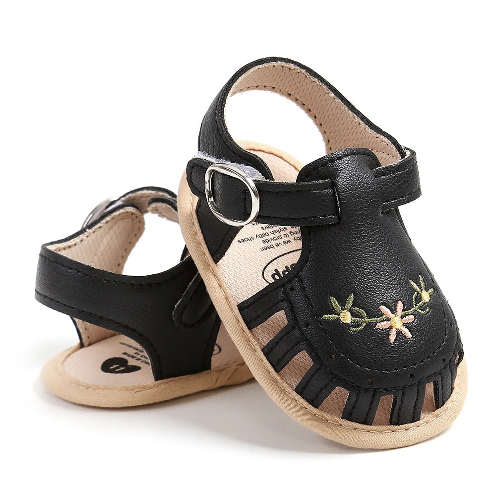 2024 Newborn Baby Girl Sandals Summer Embroidered Leisure Comfortable Lightweight Floral Soft Sole Wrap Toe Sandals For 0-18M