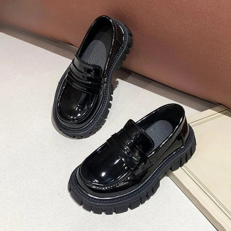 Kids Leather Loafers Lightweight Soft Sole School Shoes for Big Kids Boys Girls Solid Black Classic Casual 2026 New Arrival
