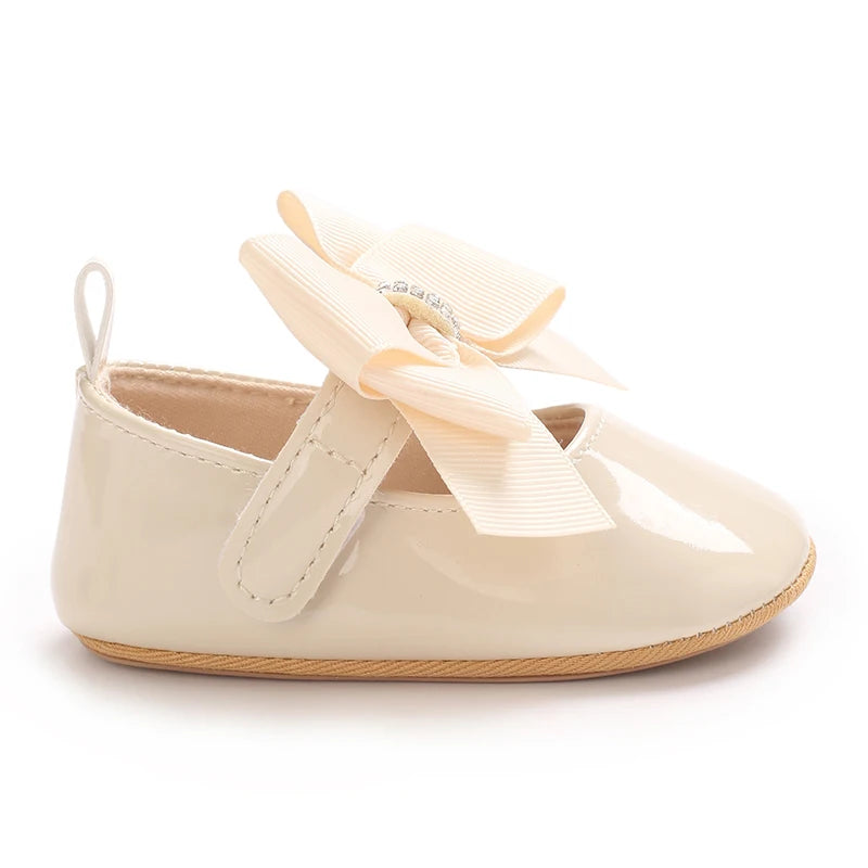 Lindos Zapatos de Princesa para Bebé Edición Primavera y Otoño Decoración de Lazo de Mariposa Suela Blanda de PU Adecuado para Bebés de 0 a 1 Año