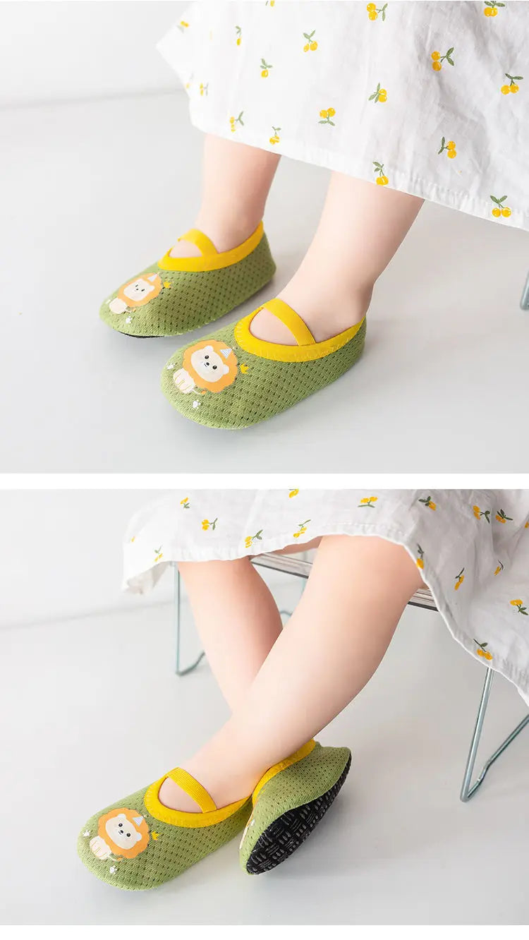 Baby Kleinkinderschuhe Lauflernschuhe rutschfeste Verdickung Schuhe Socken Bodenschuhe Fußsocken Tierstil für Babys Hausschuhe