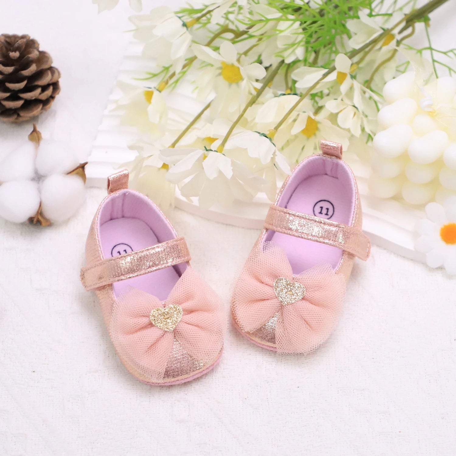 Baby Steps Schuhe Babys erste Lauflernschuhe Babyschuhe Atmungsaktiv Rutschfest Mädchen Modeschuhe Prinzessinnen Spitzenstil