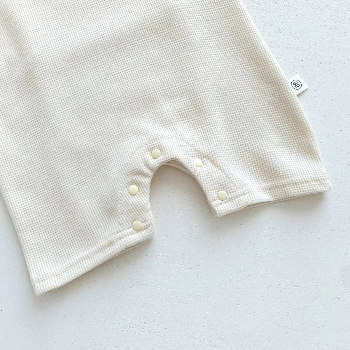 Novedad de verano para niños bebés, niñas y niños, manga corta, gofre, parche de oso, mameluco de algodón para recién nacidos, regalo, gorro con orejas