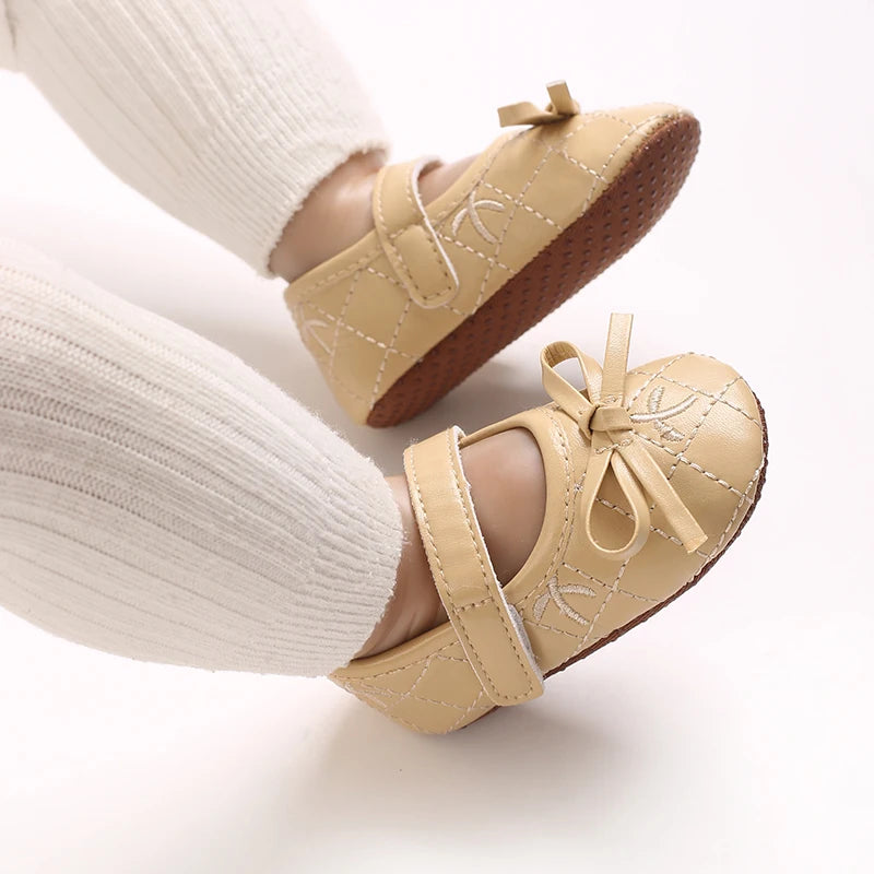 0-18M Baby Girl Leather Shoes New Spring And Autumn Bow Princess Shoes Baby Soft Sole Single Shoes Baby Walking Shoes