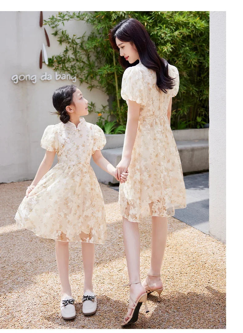 Mother Daughter Matching Dresses Vintage CheongsamGirl Daily Wear Retro Floral Dress Princess Gown Summer Outfit Mommy and