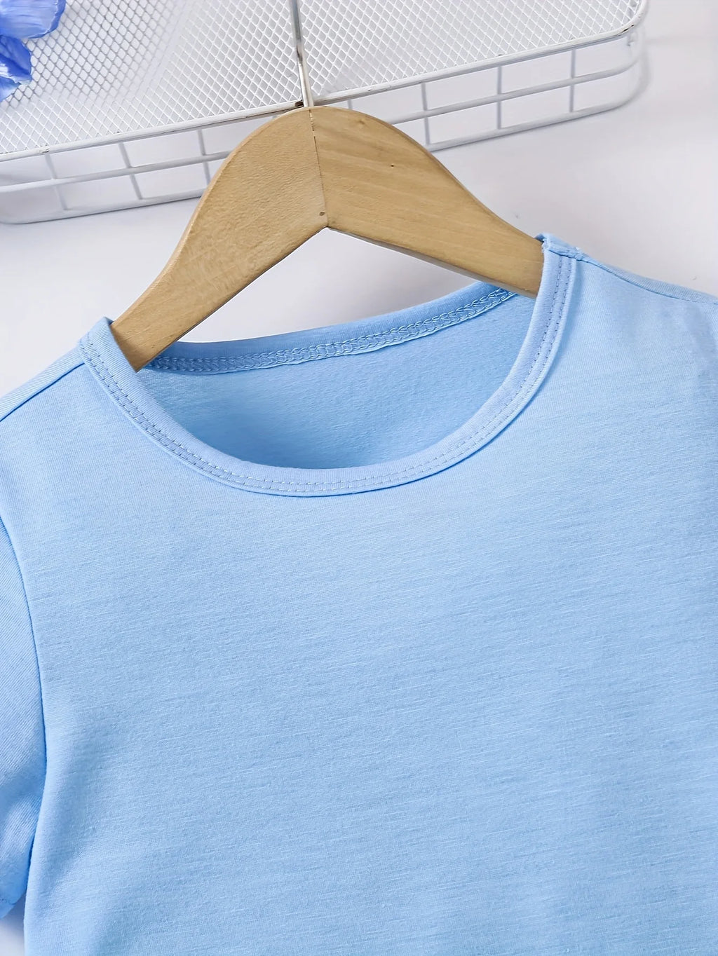 Bonito mono informal de verano para niña con estampado de amor, vestido de mezcla de fibra de poliéster suave, transpirable y elástico.
