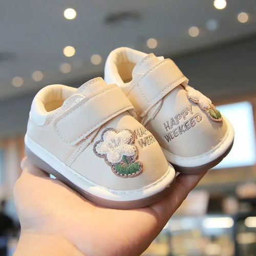 Baby Leather Shoes with Sweet Flowers Toddler Flat Shoes Round Toes Soft 2025 New Fashion Kids Casual Shoes Versatile Non-slip