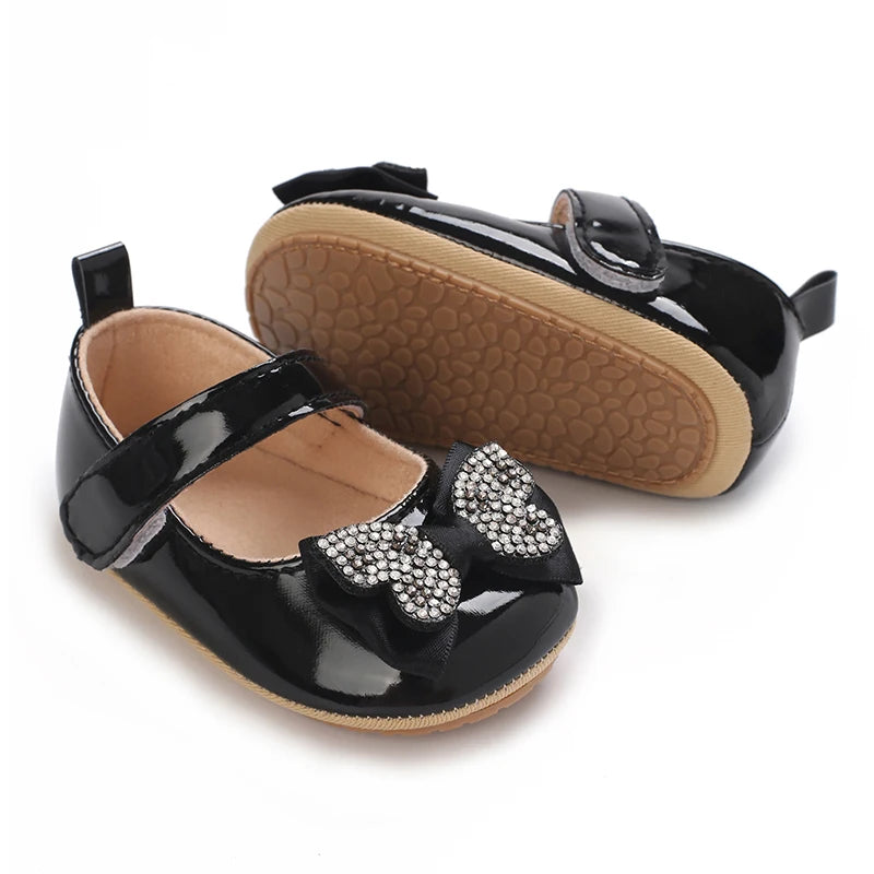 Spring and Autumn Fashion Baby Shoes 0-1 Year Old Girl Cute Bow Princess Shoes Soft Rubber Bottom Lightweight Walking Shoes