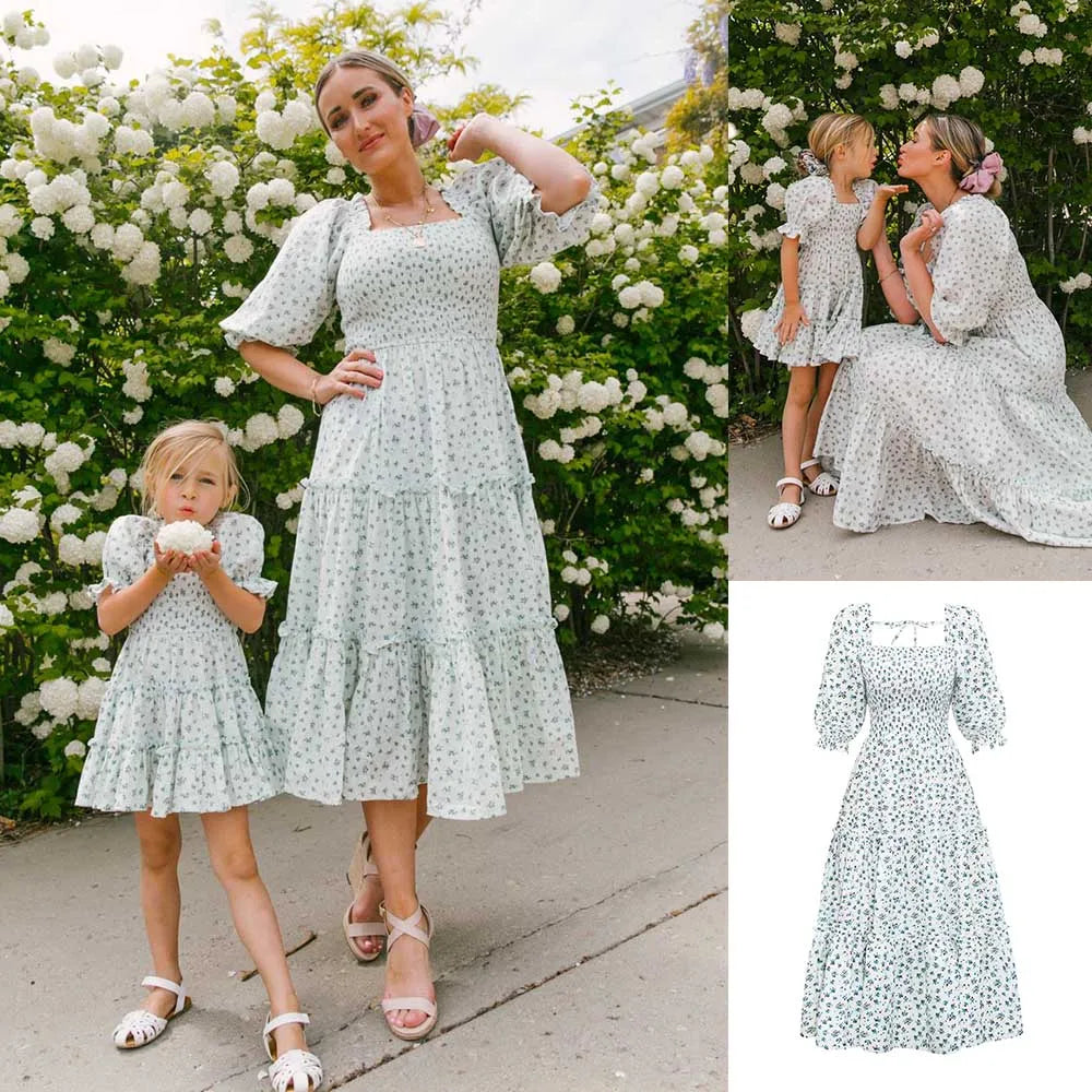 Mother and Daughter Matching Outfits Vestidos Family Matching Dresses Floral Printed Beach Family Look Dress