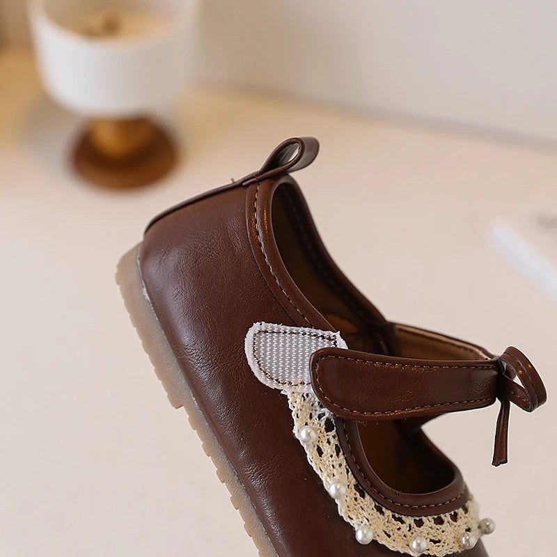 Little Girl'S Leather Shoes Ruffles Retro Style Adorable Kids Flat Shoe Spring Versatile Three Colors Fashion Children Mary Jane