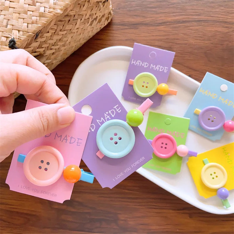 2023 Neues Baby Mädchen Süße Knopf-Haarnadel Pony-Spange Süßigkeitenfarbene Haarspangen Kinder-Haarspange Haarschmuck für Kinder