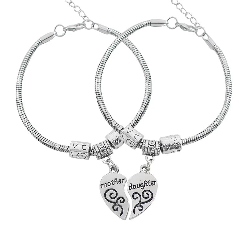 Mother and Daughter Charms Bracelet Femme Puzzle Heart Chain Bracelets for Women Girls Family Jewelry For Mother's Day Gifts