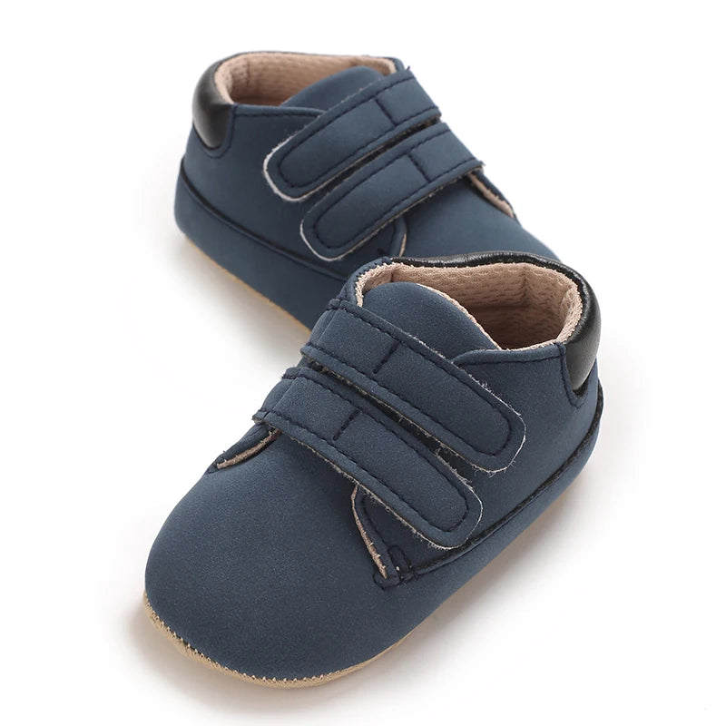 Newborn Baby Shoes Classic Leather Soft Soles Non Slip Toddler Walking Shoes for Boys and Girls 0-18M First Step Walking Shoes