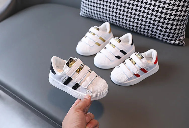 Zapatillas de deporte para niños, diseño de moda, blancas antideslizantes, zapatos casuales para niños y niñas, zapatillas transpirables con velcro, zapatos de exterior para niños pequeños.