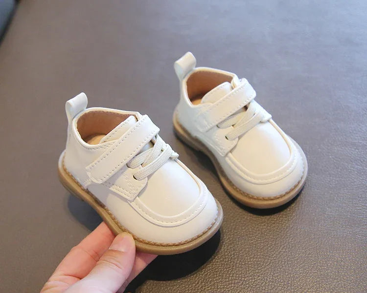Baby Kids Small Leather Shoes British Style Boys Girls Walking Shoes Soft Sole 2024 New Children Flat Shoes Casual Comfortable