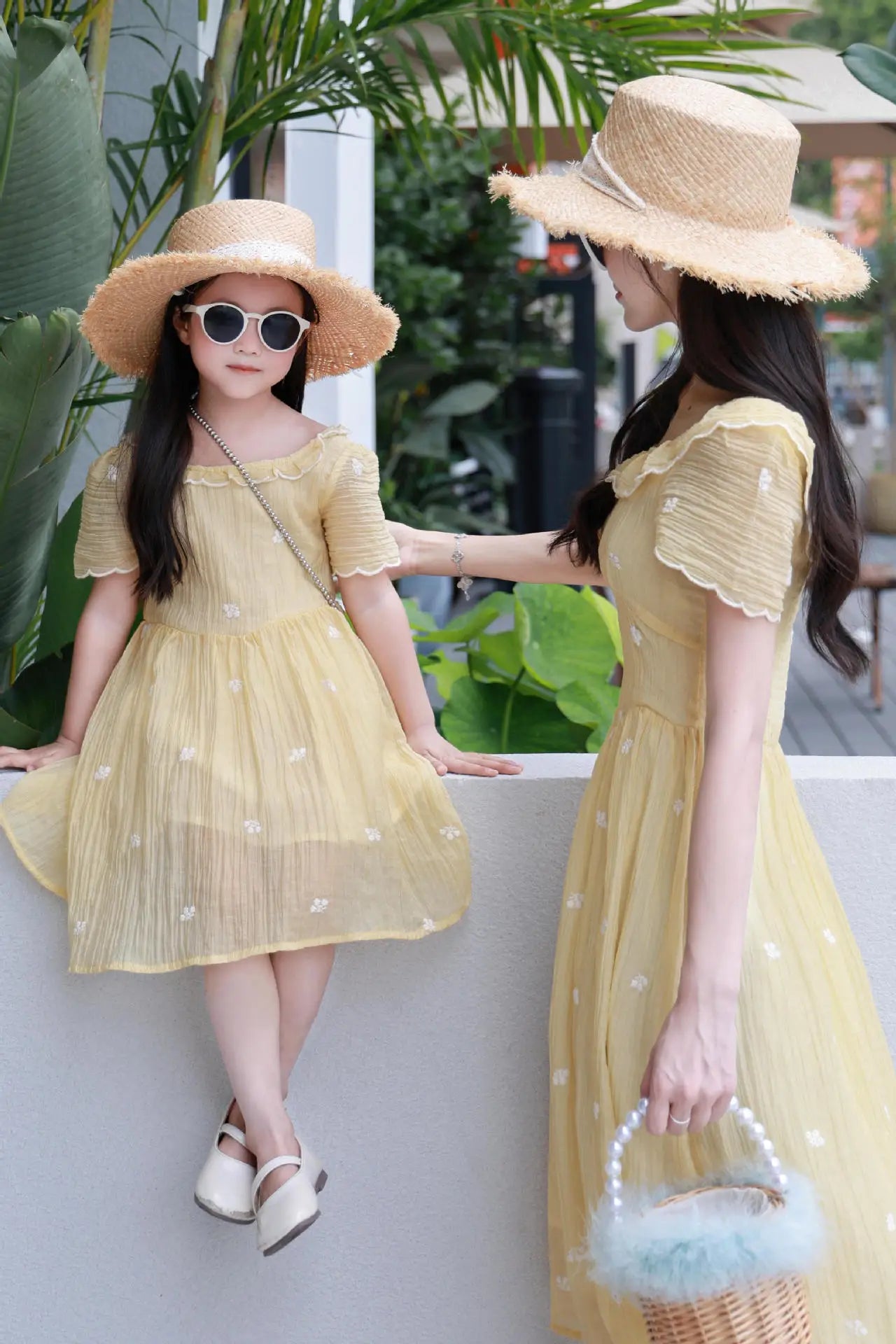 Mother and Daughter Matching Summer Dress Mom and Baby Girls Same Clothes Mommy and Me Short Sleeve Elegant Dresses for Women