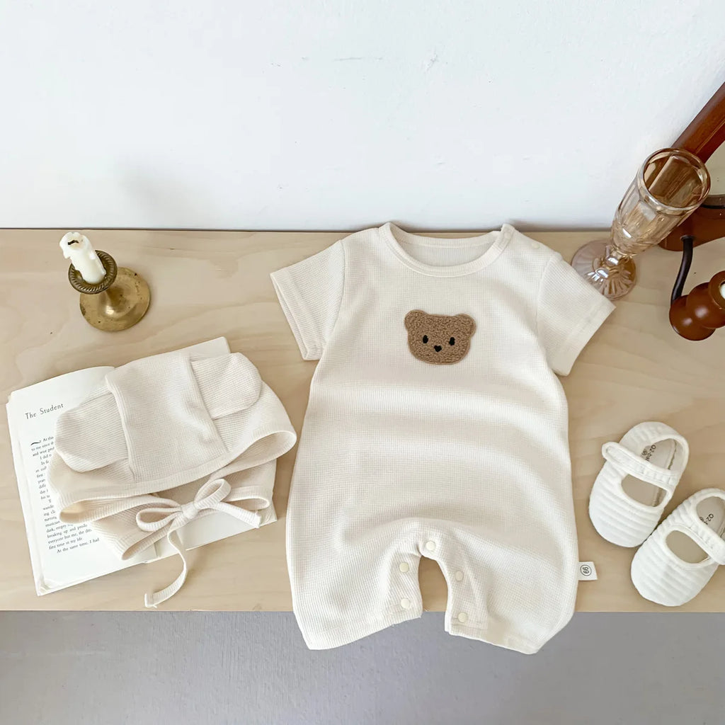 Novedad de verano para niños bebés, niñas y niños, manga corta, gofre, parche de oso, mameluco de algodón para recién nacidos, regalo, gorro con orejas