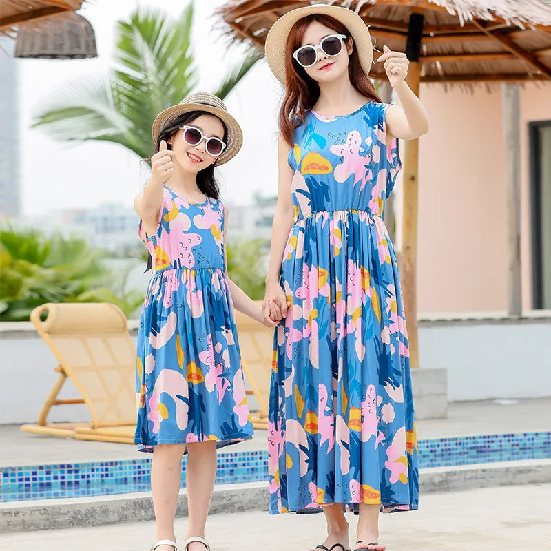 New Mother Daughter Summer Dresses Sleeveless Floral Flower Print Sundress Mom Mommy and Me Beach Dress Family Matching Outfits