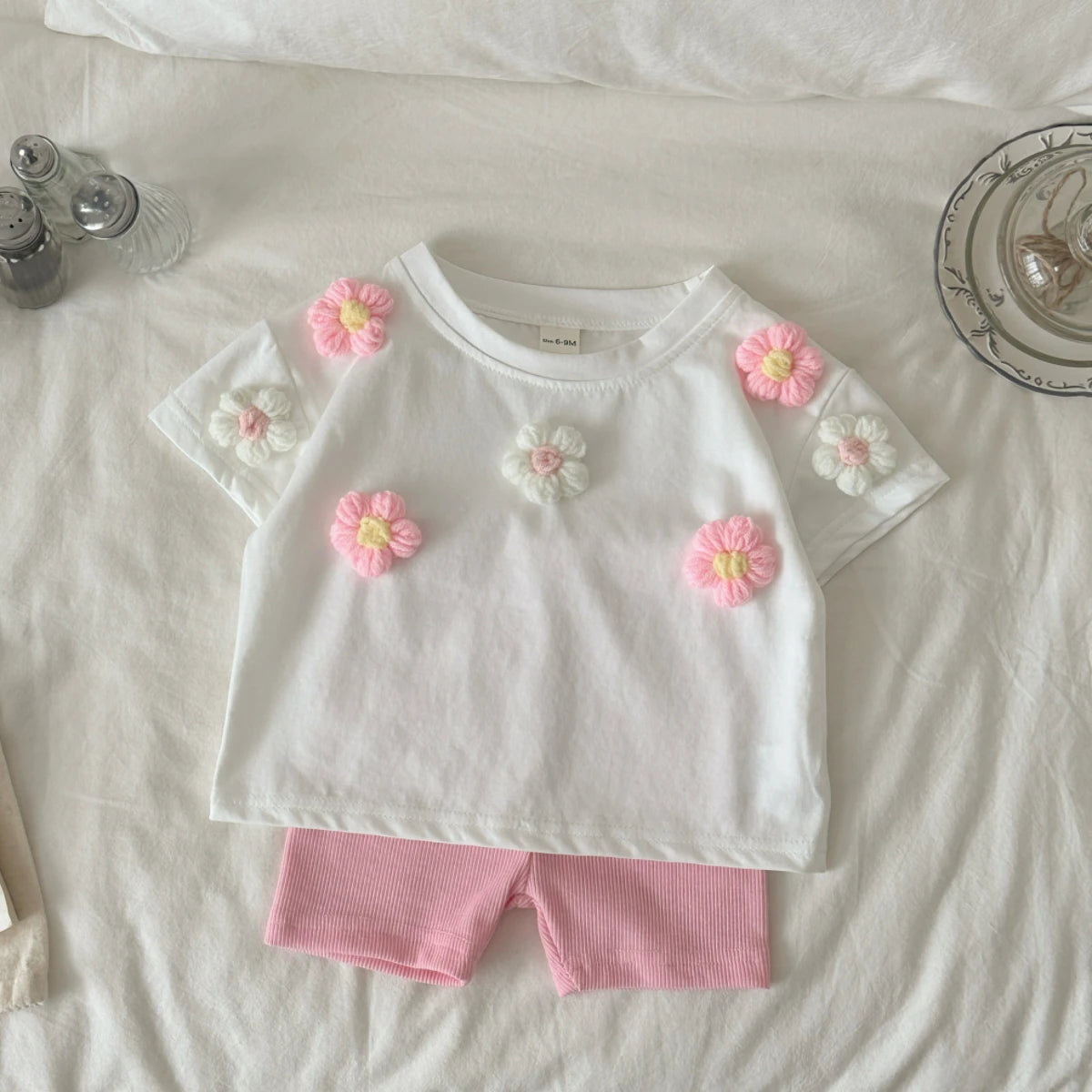 Summer Baby Girls Clothes Set Cartoon flower T-shirt+Shorts Leisure Home Clothing Suitable for babies aged 0-3 years old