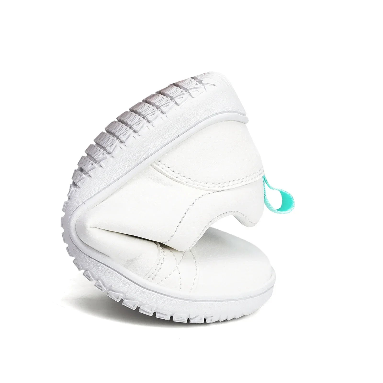 Boys Girls Barefoot Shoes Kids Wide Toe Minimalist Fashion Sneakers Lightweight Hook Loop Artificial Leather Walking Flats