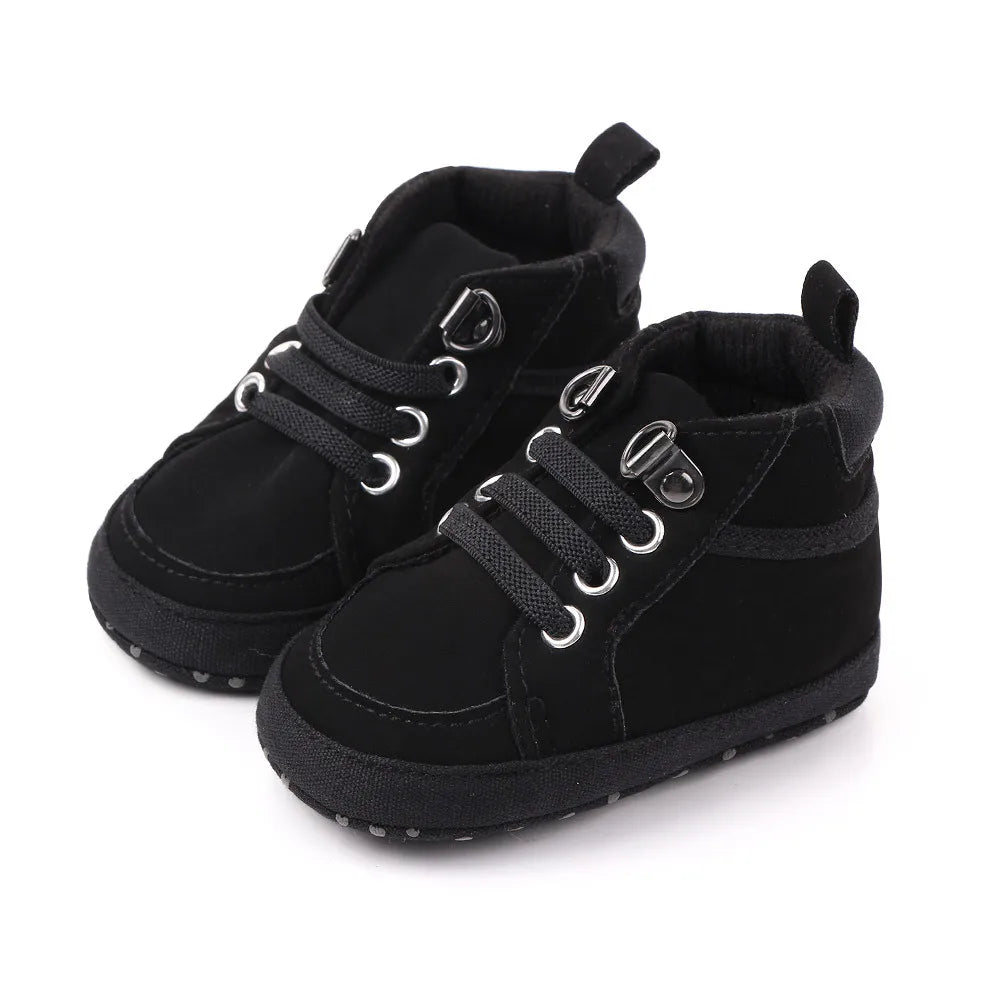 Brand Neugeborenes Baby Junge Schuhe Weiche Sohle Krabbelschuhe Warme Stiefel Anti-Rutsch Sneaker Einfarbig PU Lauflernschuhe für 1 Jahr alt 0-18 Monate