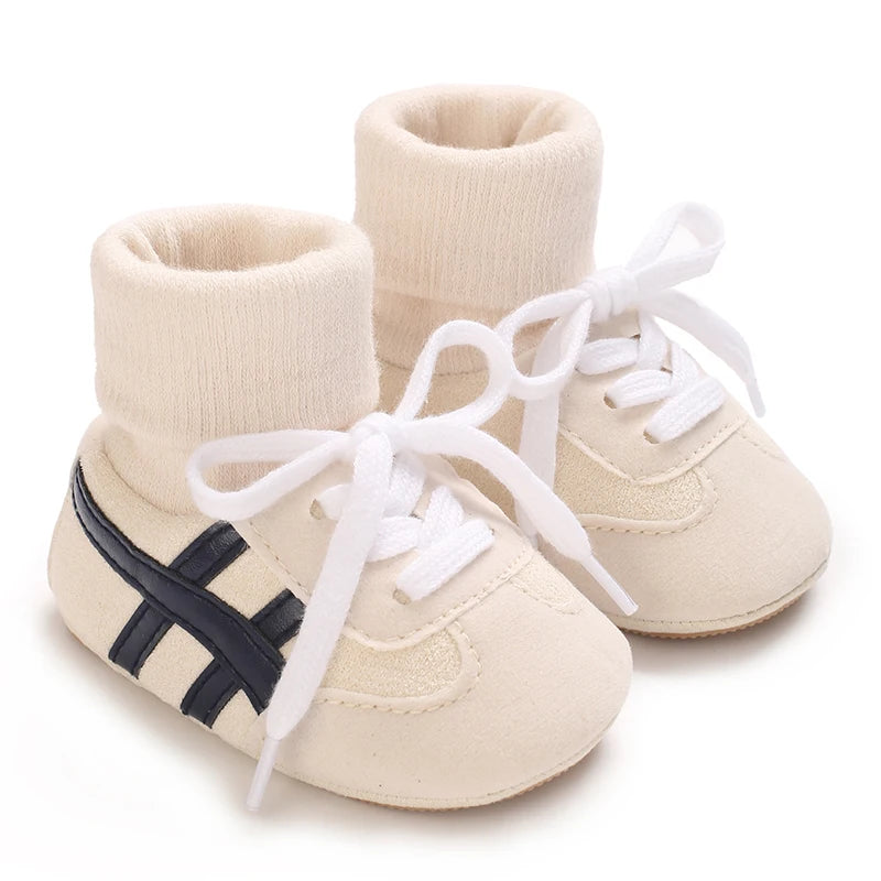 Zapatos de bebé de primavera y otoño para niños y niñas de 0 a 1 año, zapatos y calcetines que no se caen, suela suave antideslizante, zapatillas de 6 a 12 meses