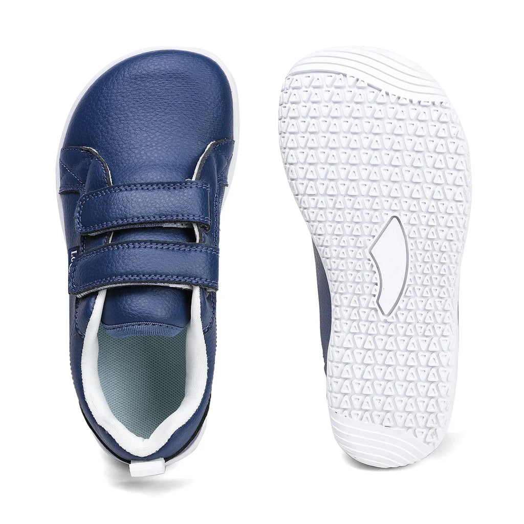 Boys Girls Barefoot Shoes Kids Wide Toe Minimalist Fashion Sneakers Lightweight Hook Loop Artificial Leather Walking Flats