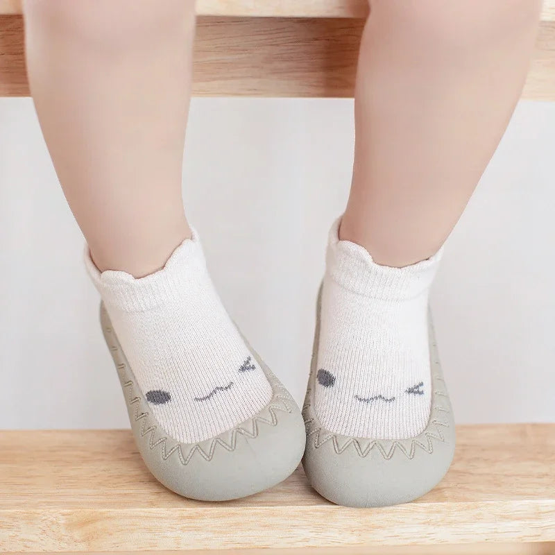 Baby Walking Shoes with Soft Soles, Anti Slip and Breathable Socks, Indoor and Outdoor Boys and Girls Odor Resistant Floor Shoes