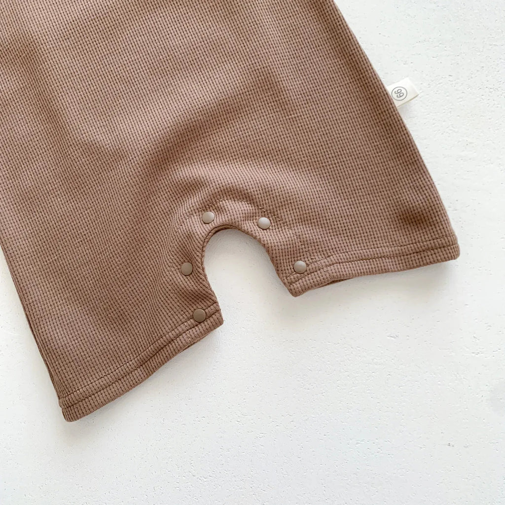Novedad de verano para niños bebés, niñas y niños, manga corta, gofre, parche de oso, mameluco de algodón para recién nacidos, regalo, gorro con orejas