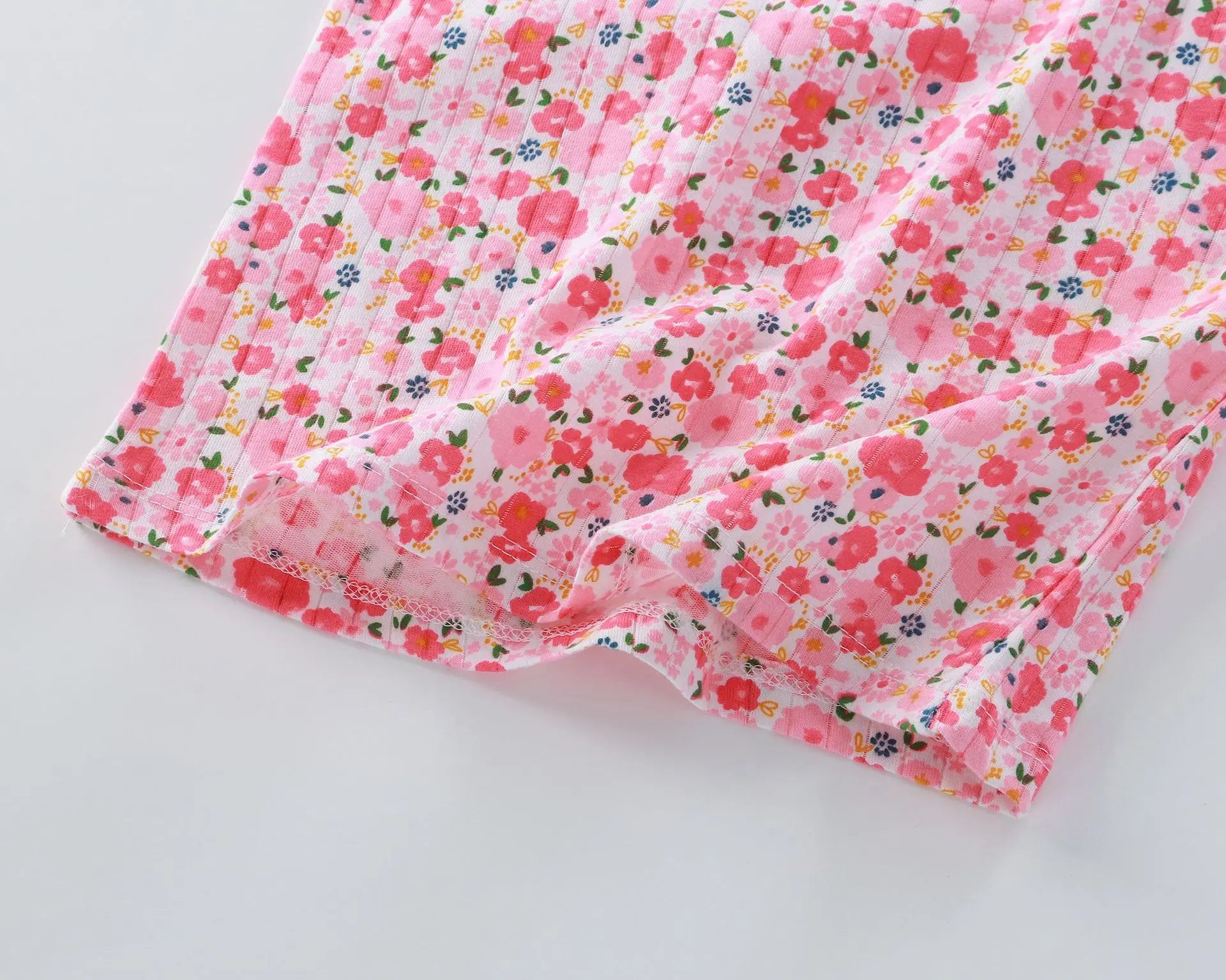 Conjuntos de ropa de verano para niñas, nuevo top sin mangas para bebés, pantalones cortos, traje de 2 piezas, conjunto de ropa con cuello cuadrado para niñas, ropa de algodón para niños