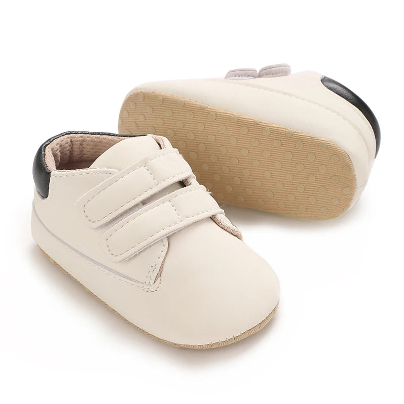 Newborn Baby Shoes Classic Leather Soft Soles Non Slip Toddler Walking Shoes for Boys and Girls 0-18M First Step Walking Shoes