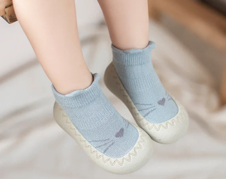 Baby Walking Shoes with Soft Soles, Anti Slip and Breathable Socks, Indoor and Outdoor Boys and Girls Odor Resistant Floor Shoes