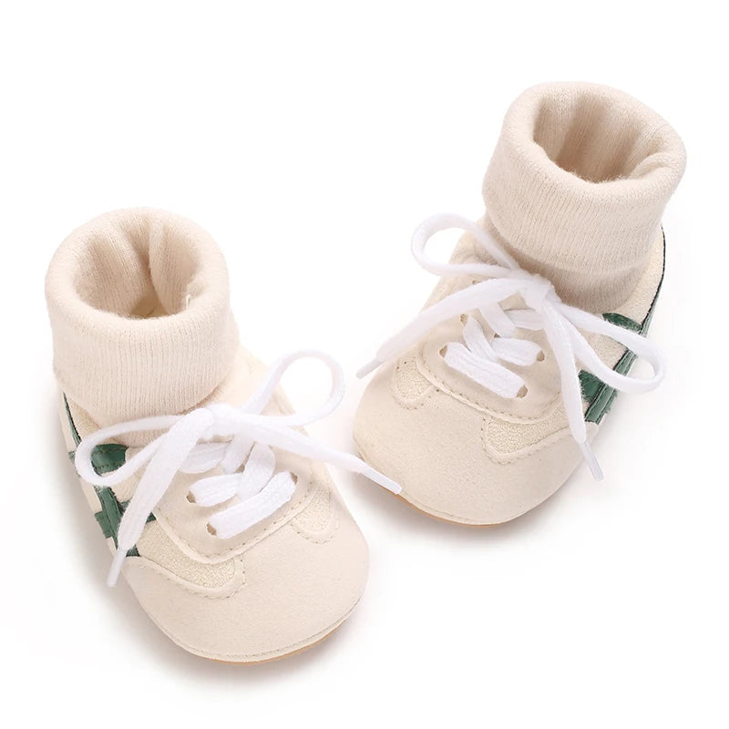 Zapatos de bebé de primavera y otoño para niños y niñas de 0 a 1 año, zapatos y calcetines que no se caen, suela suave antideslizante, zapatillas de 6 a 12 meses