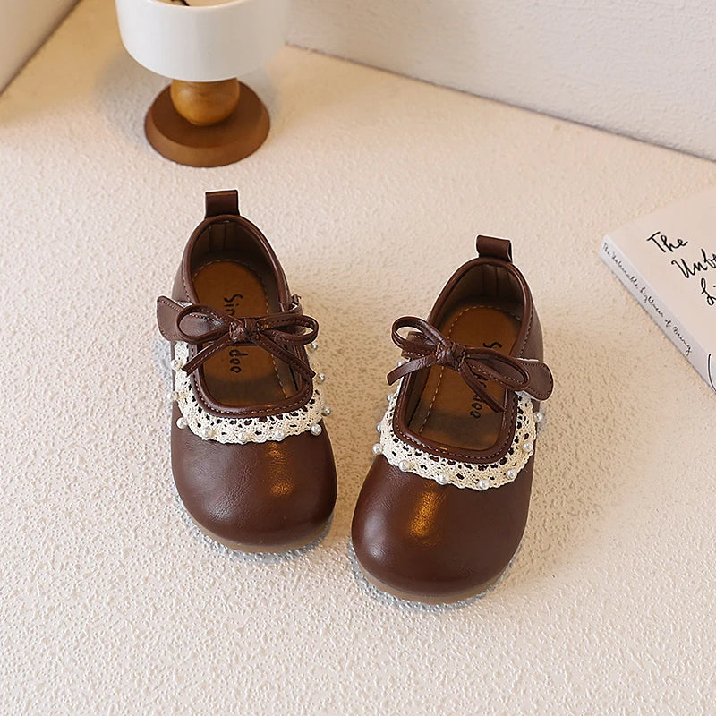 Little Girl'S Leather Shoes Ruffles Retro Style Adorable Kids Flat Shoe Spring Versatile Three Colors Fashion Children Mary Jane