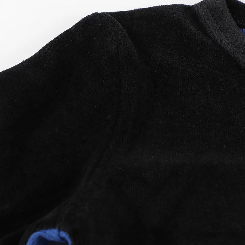 Jungen Schlafanzug Set blaues schwarzes Oberteil und Hose Kinderkleidung für Jungen und Mädchen Rundhals Winter Velours Vorderseite Rippen Rückseite