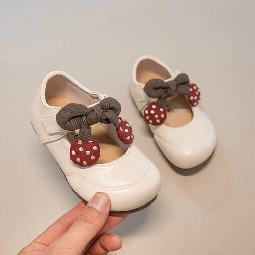 Baby Girls Leather Shoes with Cute Bow 2026 New Spring Autumn Toddler School Dance Flats Soft Sole Chic Princess Party Dress Up