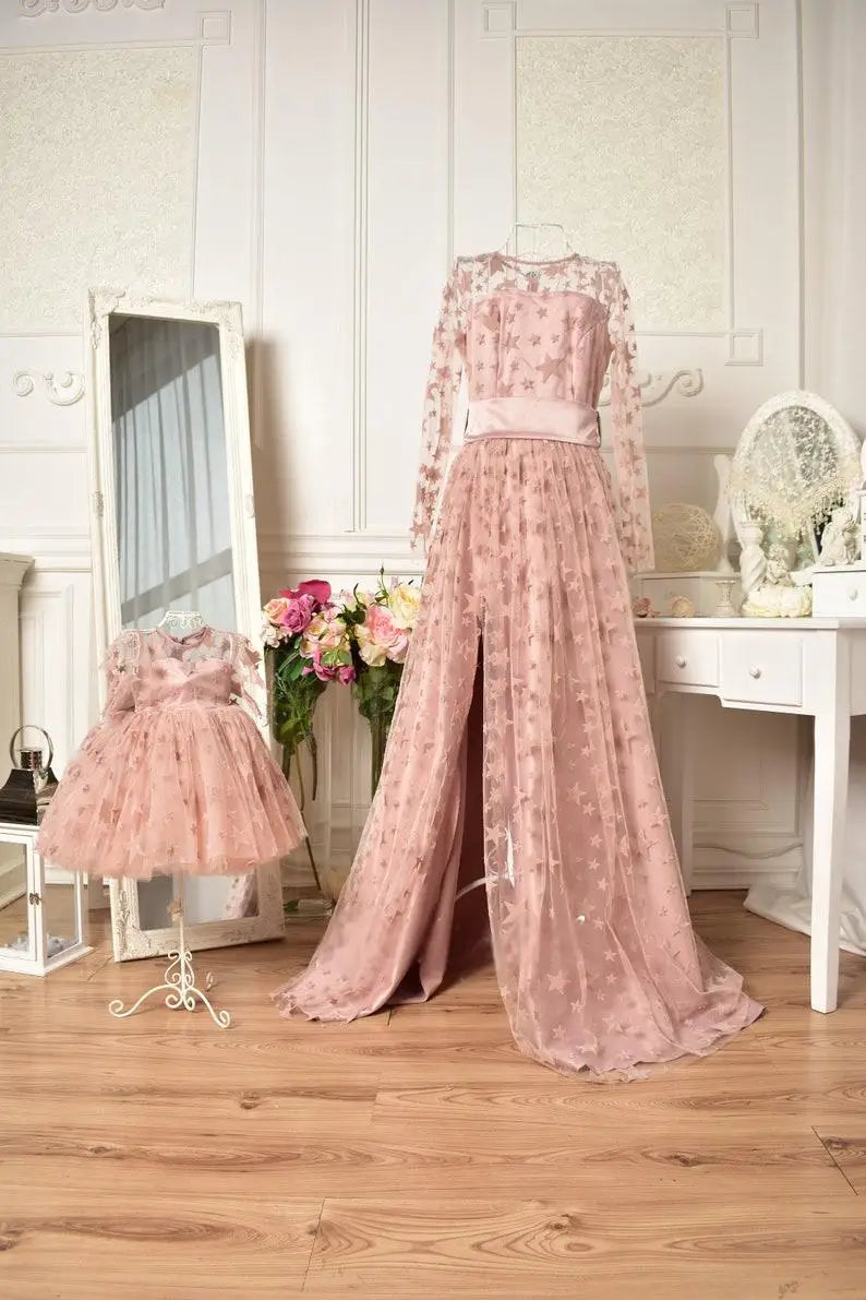 Pink Mommy And Me Outfits Mother Daughter Matching Dresses Long Sleeve Side Split Mom And Daughter Dresses for Photo Shoot