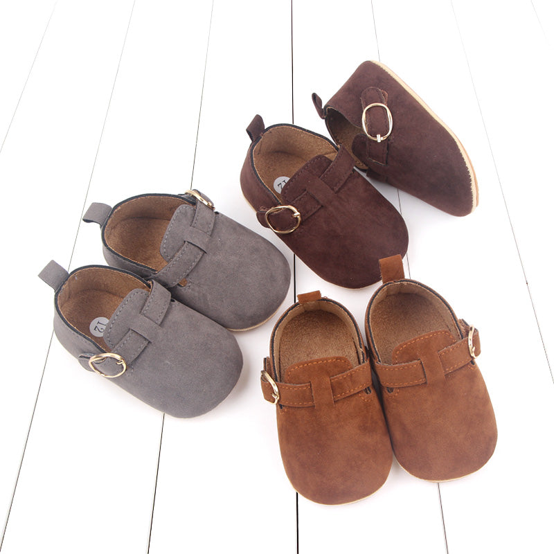 Zapatillas de bebé lindas y cómodas con suela flexible y antideslizante para primeros pasos de niñas y niños