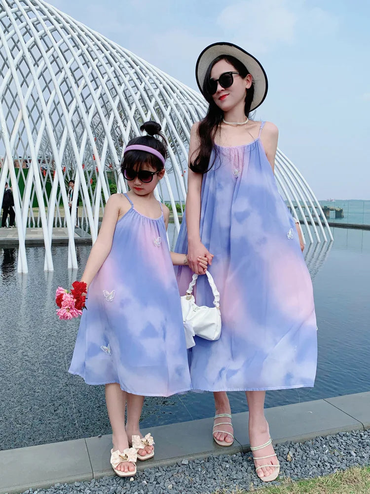 2024 Family Matching Outfits Dresses Summer Mother Daughter Dress Fashion Clothing Girl Mom Daughter Chiffon Beach Dress Clothes