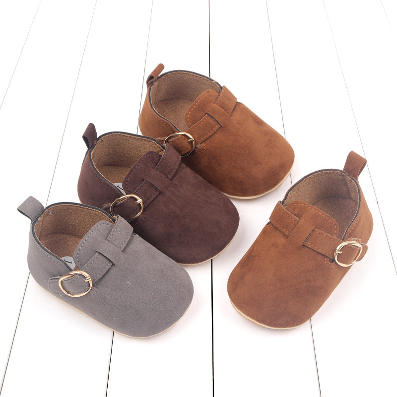 Zapatillas de bebé lindas y cómodas con suela flexible y antideslizante para primeros pasos de niñas y niños