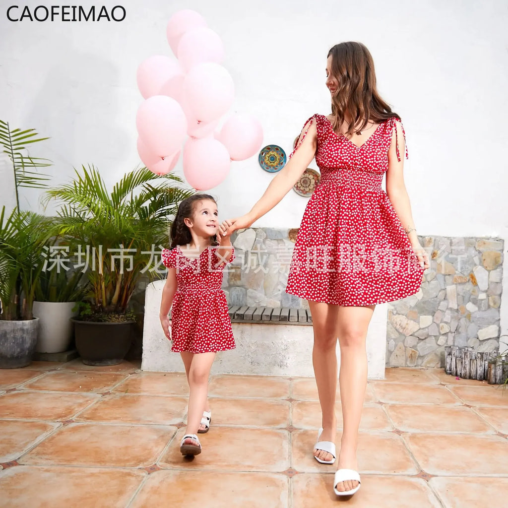 V-Neck Mother Daughter Dresses Family Set Flower Mommy and Me Matching Clothes Fashion Woman Girls Sleeveless Dress Outfits 2025