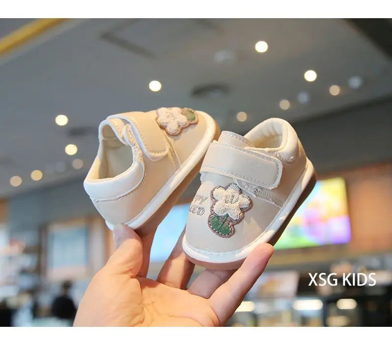 Baby Leather Shoes with Sweet Flowers Toddler Flat Shoes Round Toes Soft 2025 New Fashion Kids Casual Shoes Versatile Non-slip