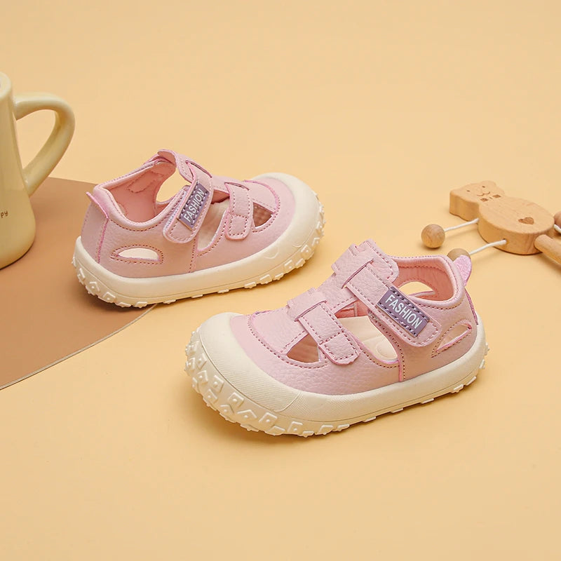 Baby Boys Girls Sporty Sandals 2026 New Summer Toddler Toes Capped Sandals Non-slip Simple Chic Versatile Outdoor Play Barefoot
