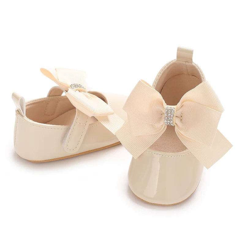 Lindos Zapatos de Princesa para Bebé Edición Primavera y Otoño Decoración de Lazo de Mariposa Suela Blanda de PU Adecuado para Bebés de 0 a 1 Año