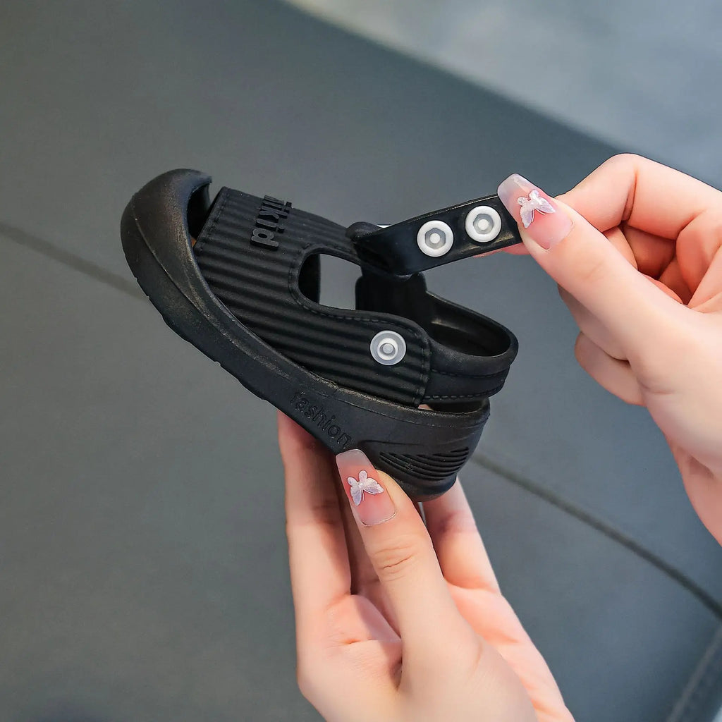 Baby Sandals Cheap Summer Beach Shoes Toddler Sandals Soft Breathable PVC Little Boys Girls Close-toed Sandals For Baby